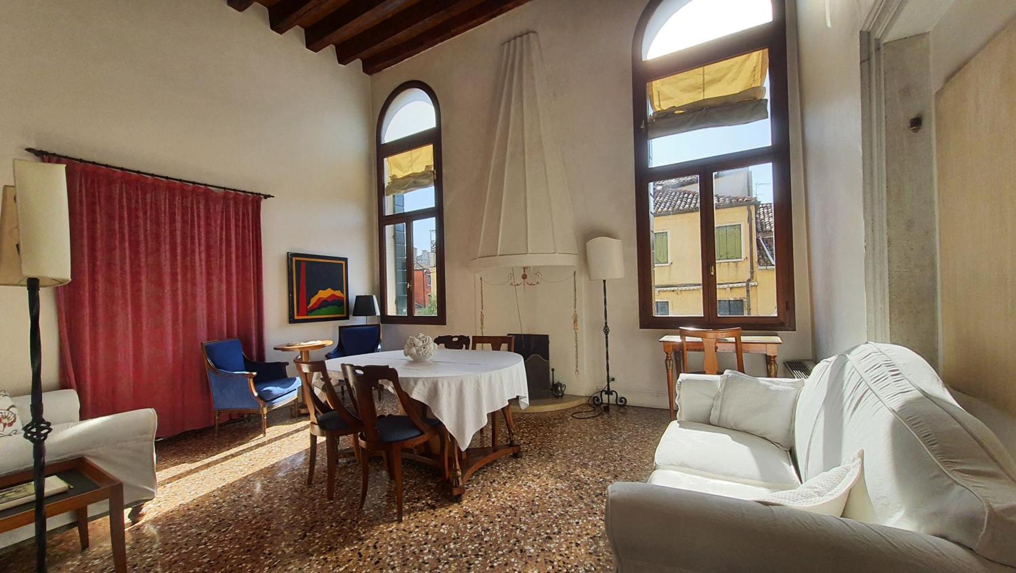 Palazzo Contarini Della Porta Di Ferro Aparthotel Venice Exterior photo