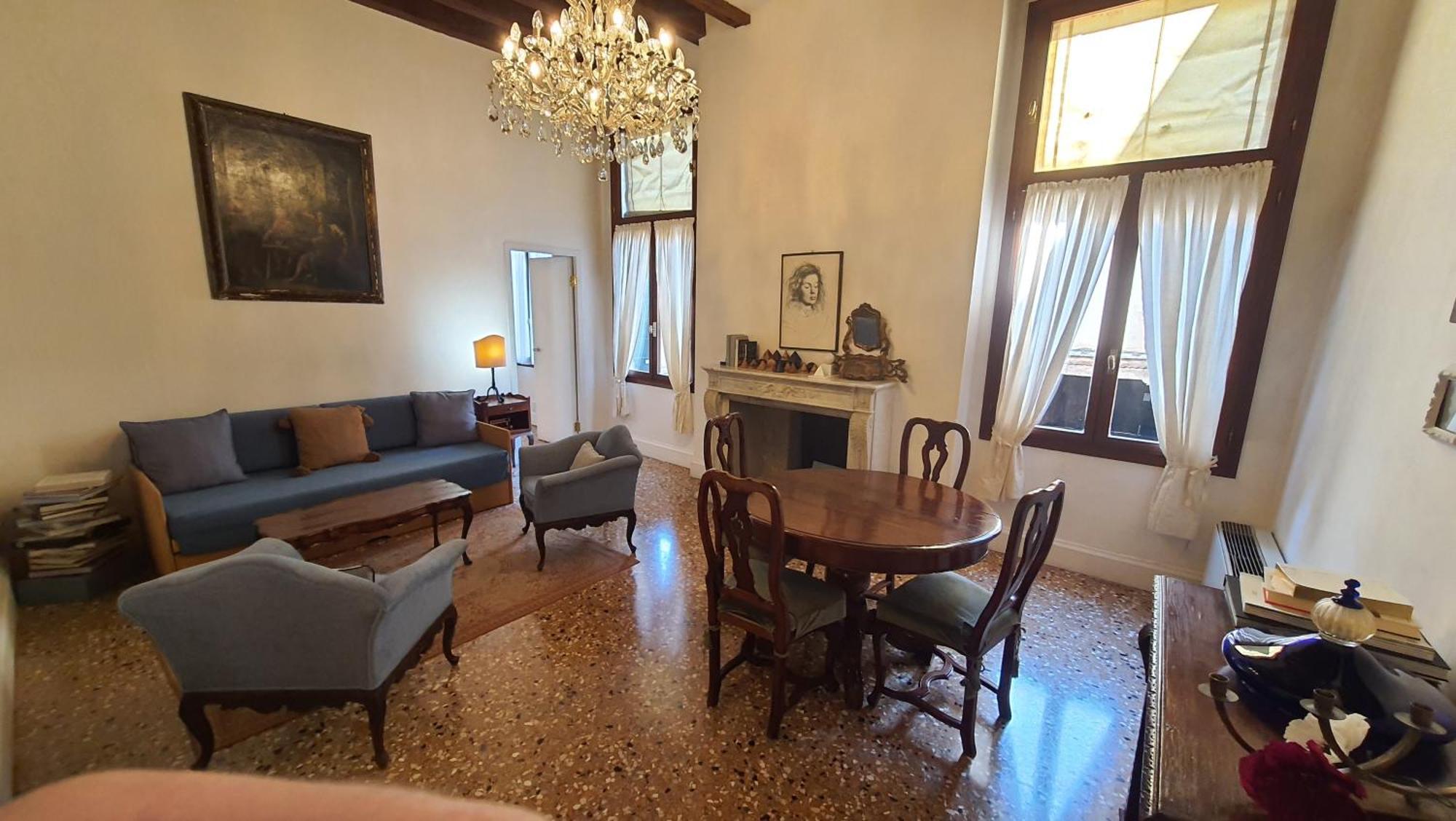 Palazzo Contarini Della Porta Di Ferro Aparthotel Venice Exterior photo