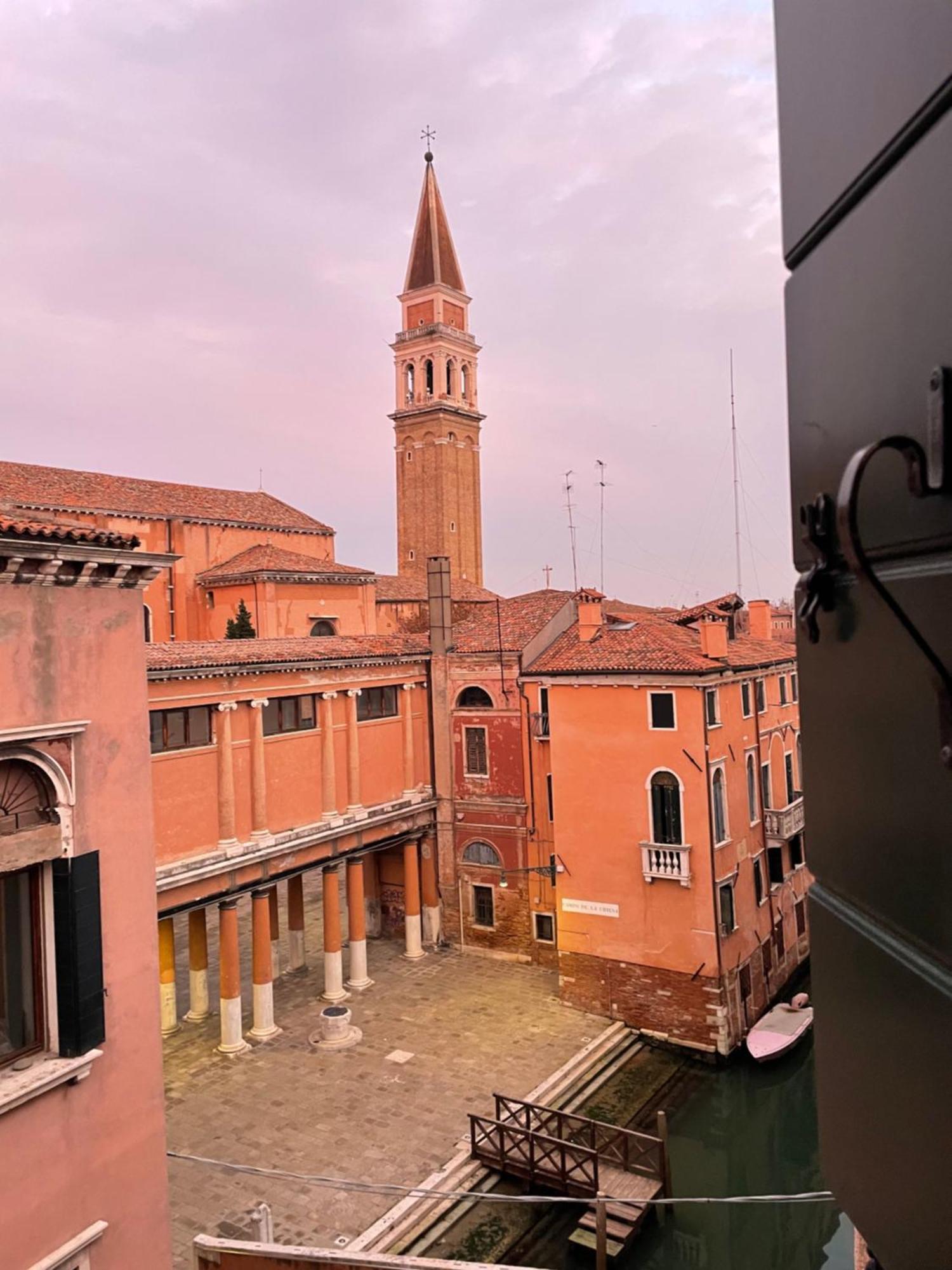Palazzo Contarini Della Porta Di Ferro Aparthotel Venice Exterior photo
