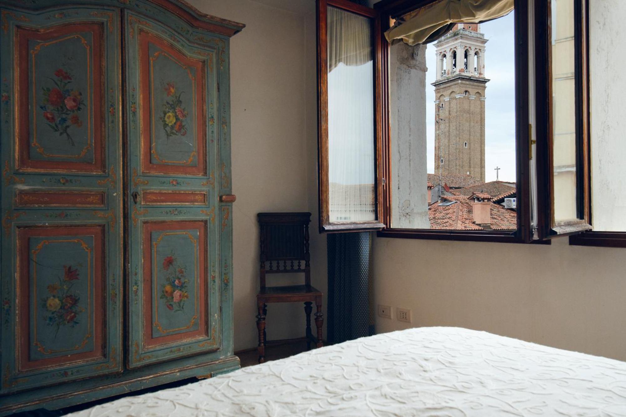 Palazzo Contarini Della Porta Di Ferro Aparthotel Venice Exterior photo